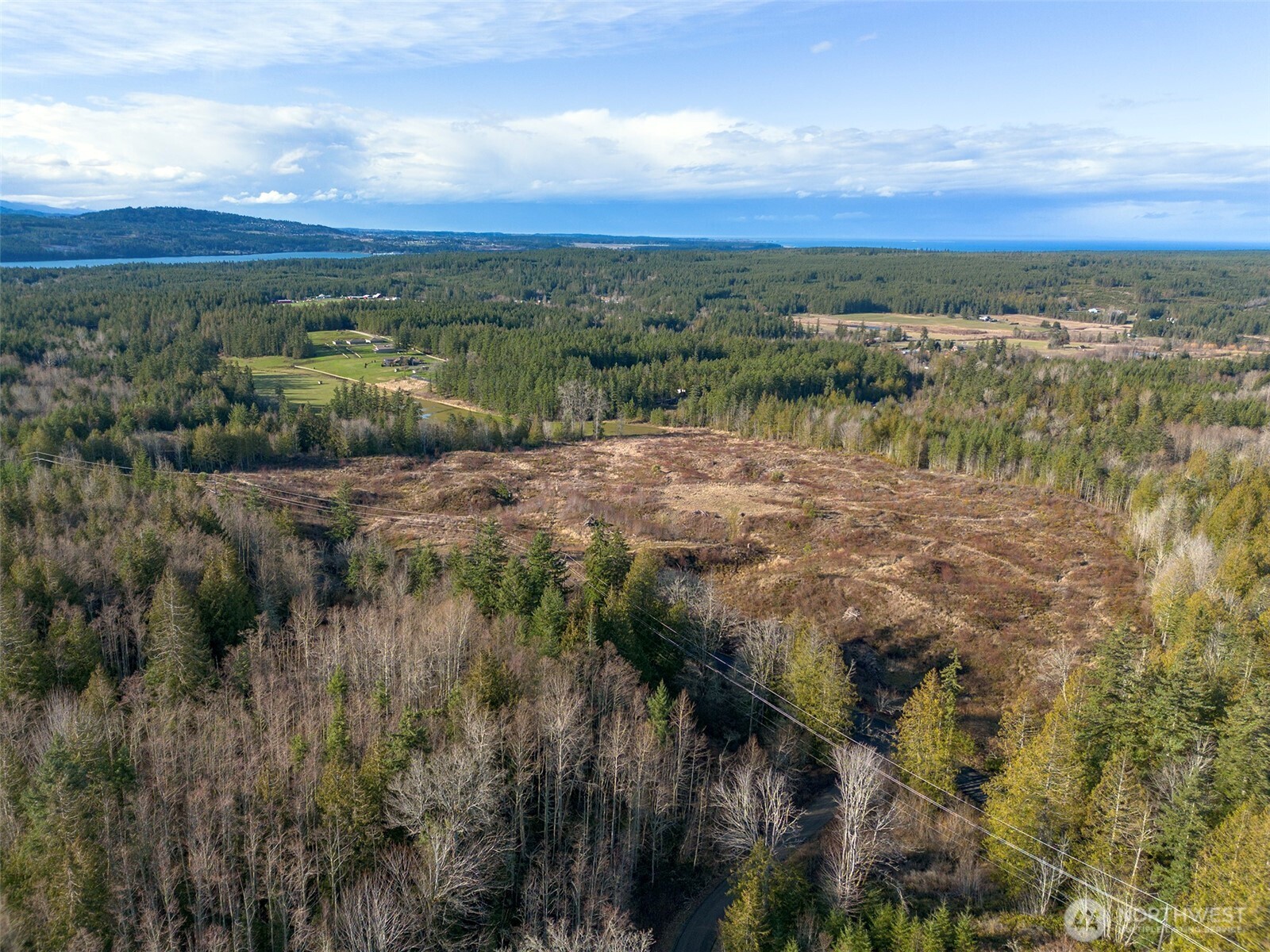 2495 Chicken Coop Road Property Photo 10