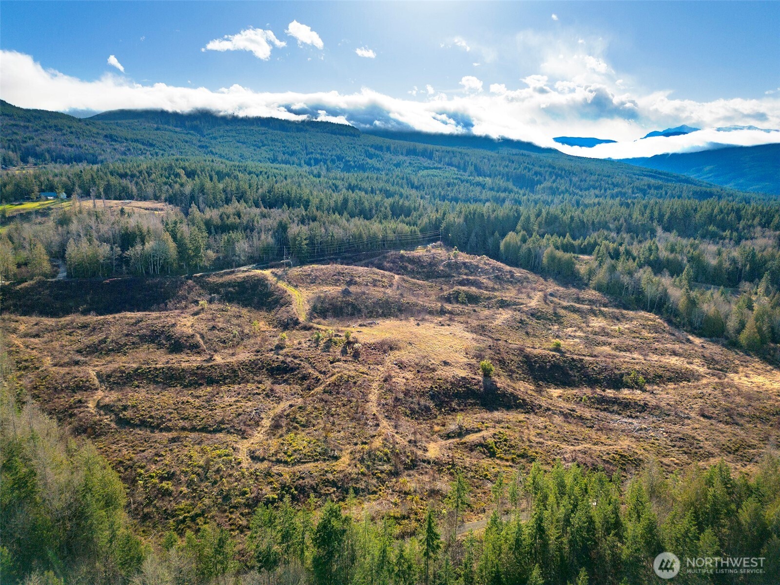 2495 Chicken Coop Road Property Photo 14