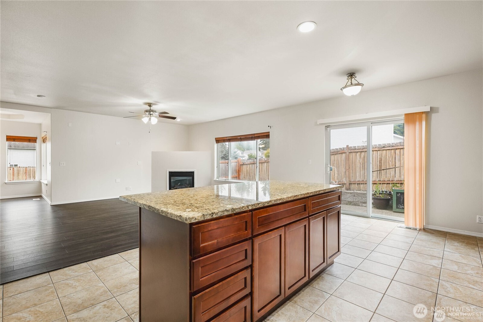 7615 198th Street Property Photo 13