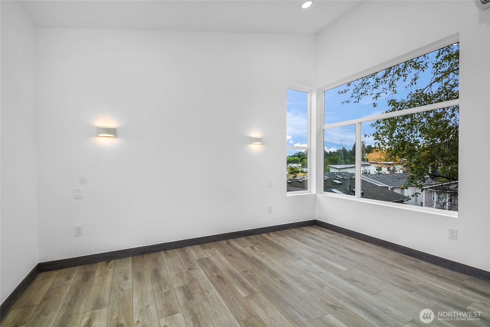 8612 42nd Avenue B Property Photo 8