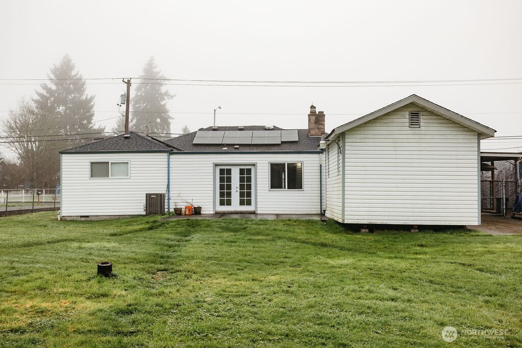 2209 42nd Avenue Property Photo 25