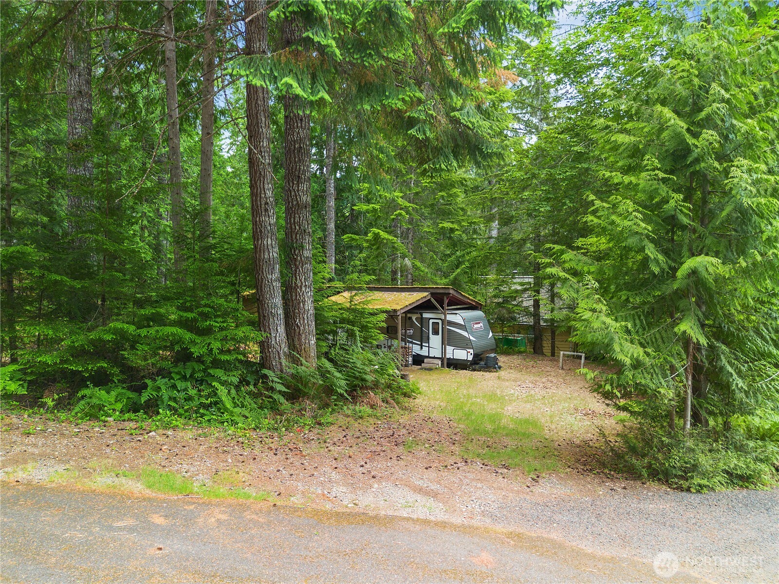 11 N Kitsap Place Property Photo 21