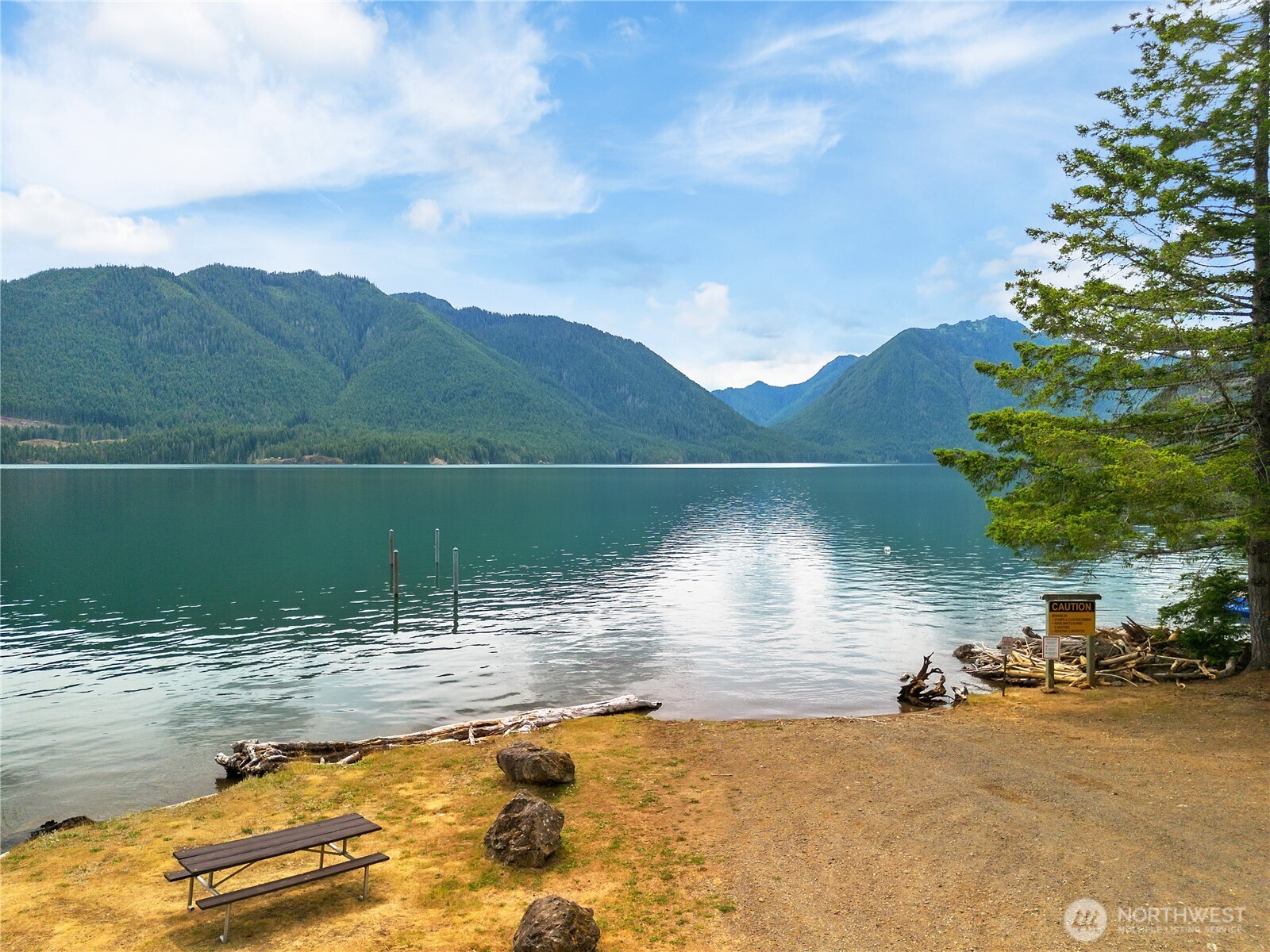 11 N Kitsap Place Property Photo 27