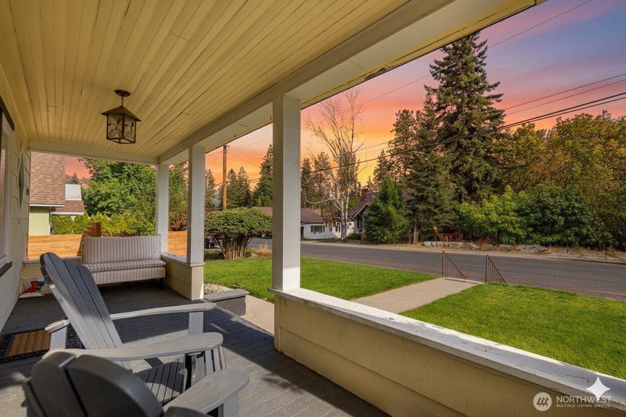 1112 Commercial Street Property Photo 6