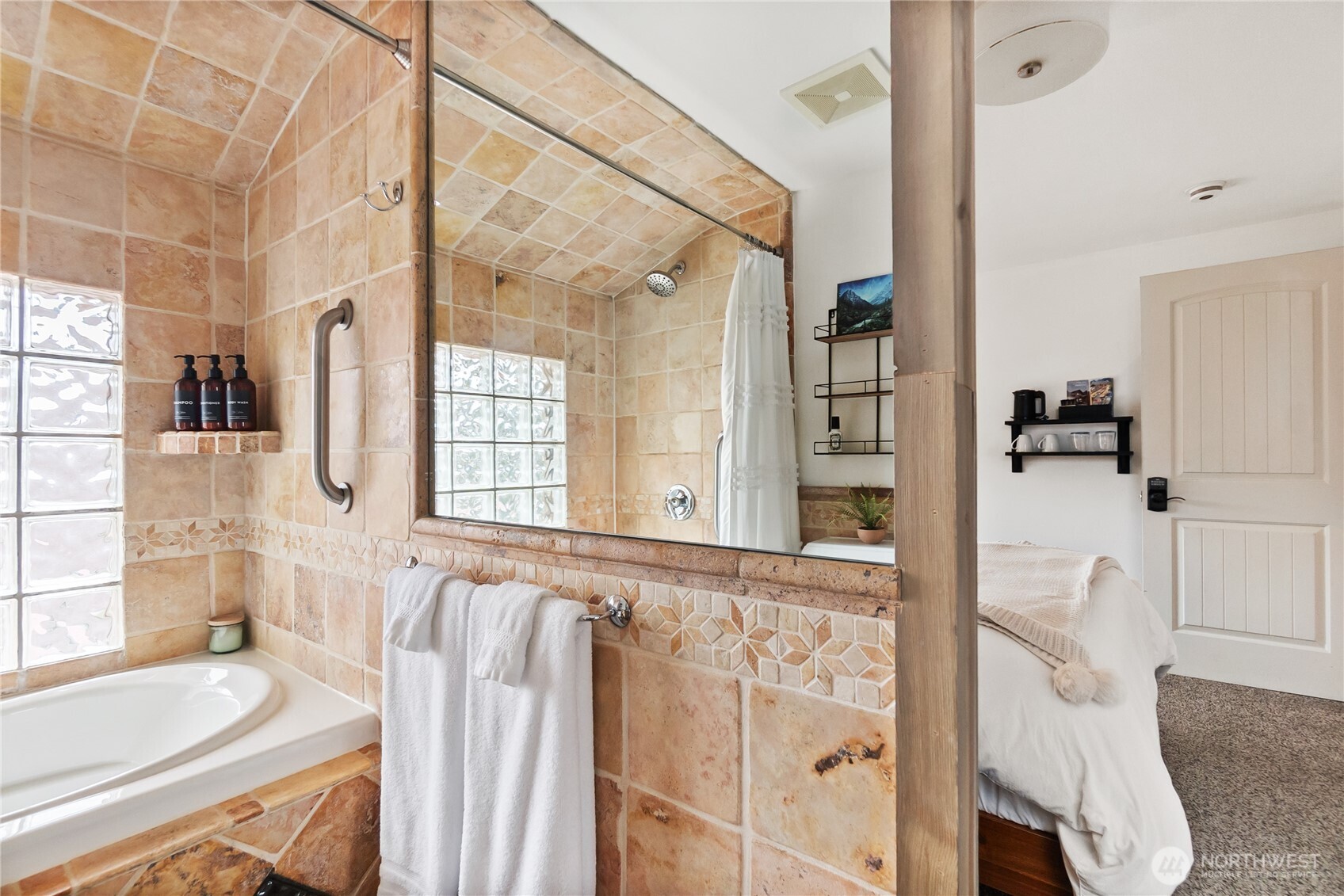 1112 Commercial Street Property Photo 31