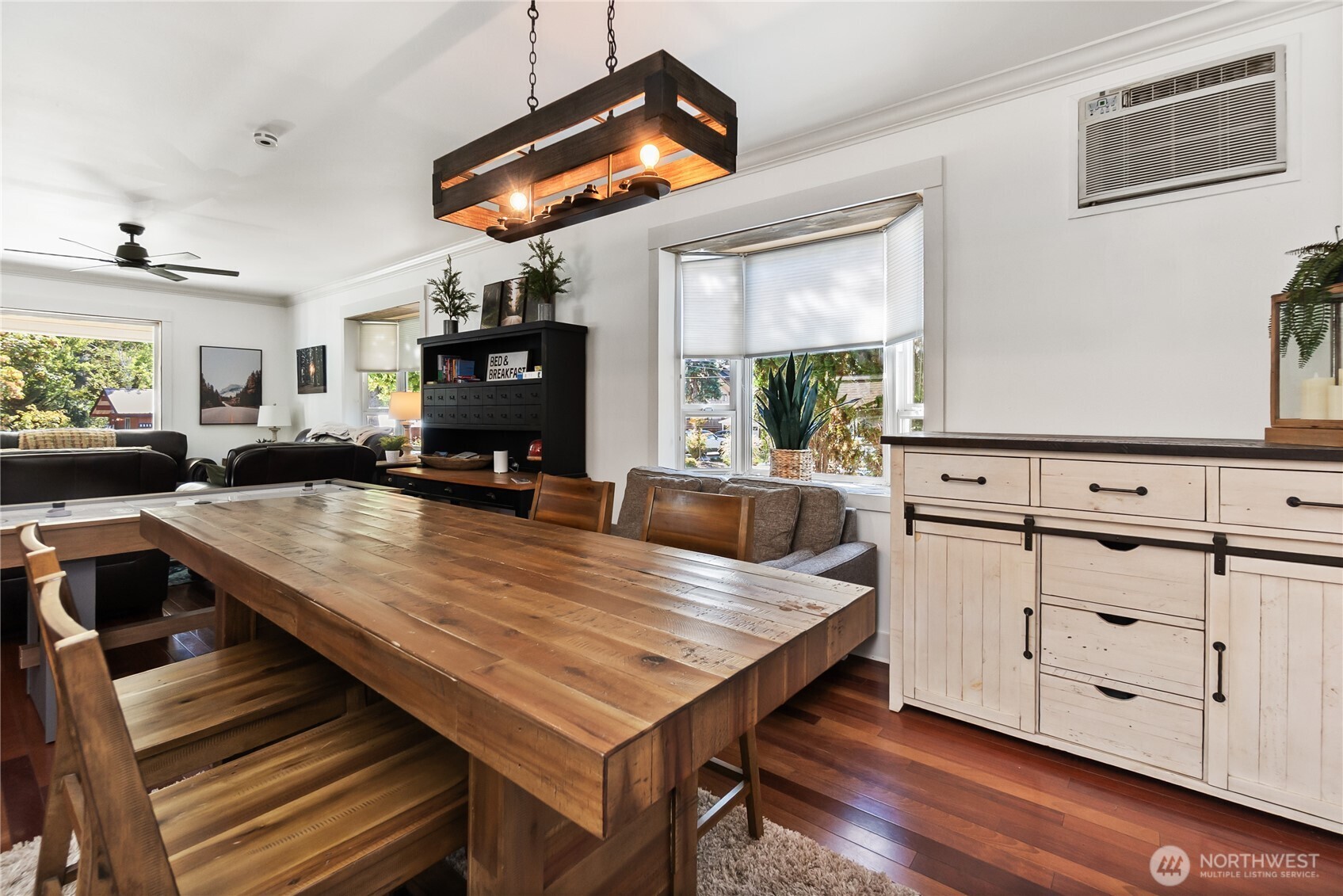 1112 Commercial Street Property Photo 33