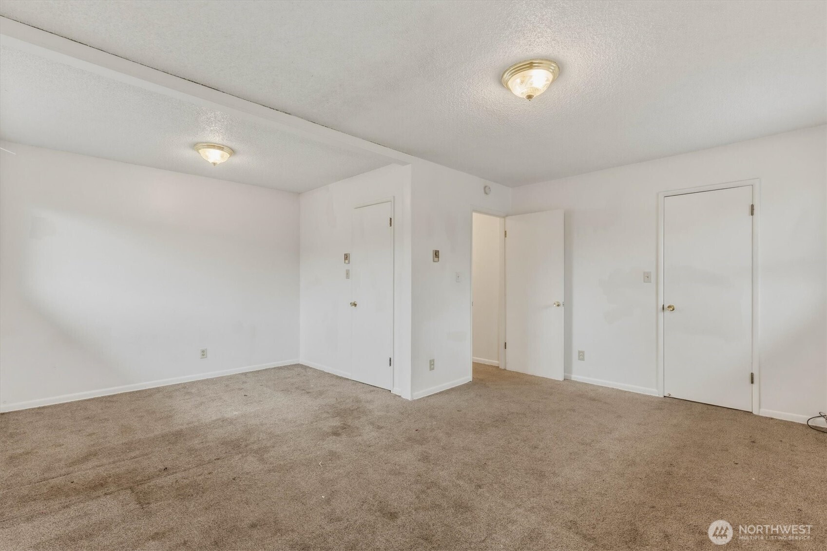 504 N 7th Avenue Property Photo 28