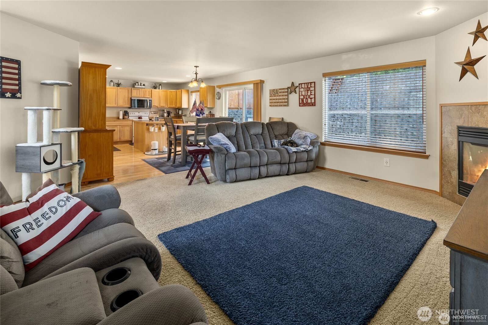 1016 Denny Avenue Property Photo 9