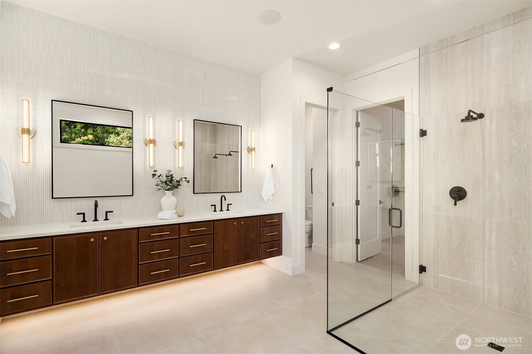 17626 Talbot Road Property Photo 21