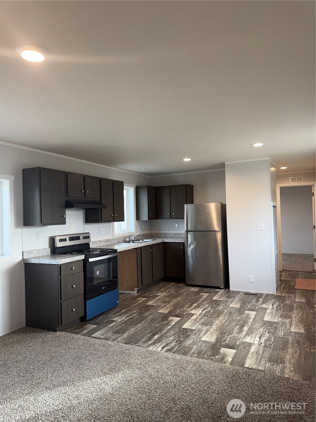 200 W Hawthorne Street 32 Property Photo 11