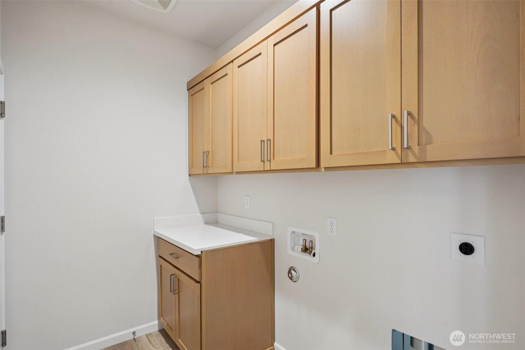 1303 60th Avenue Property Photo 24