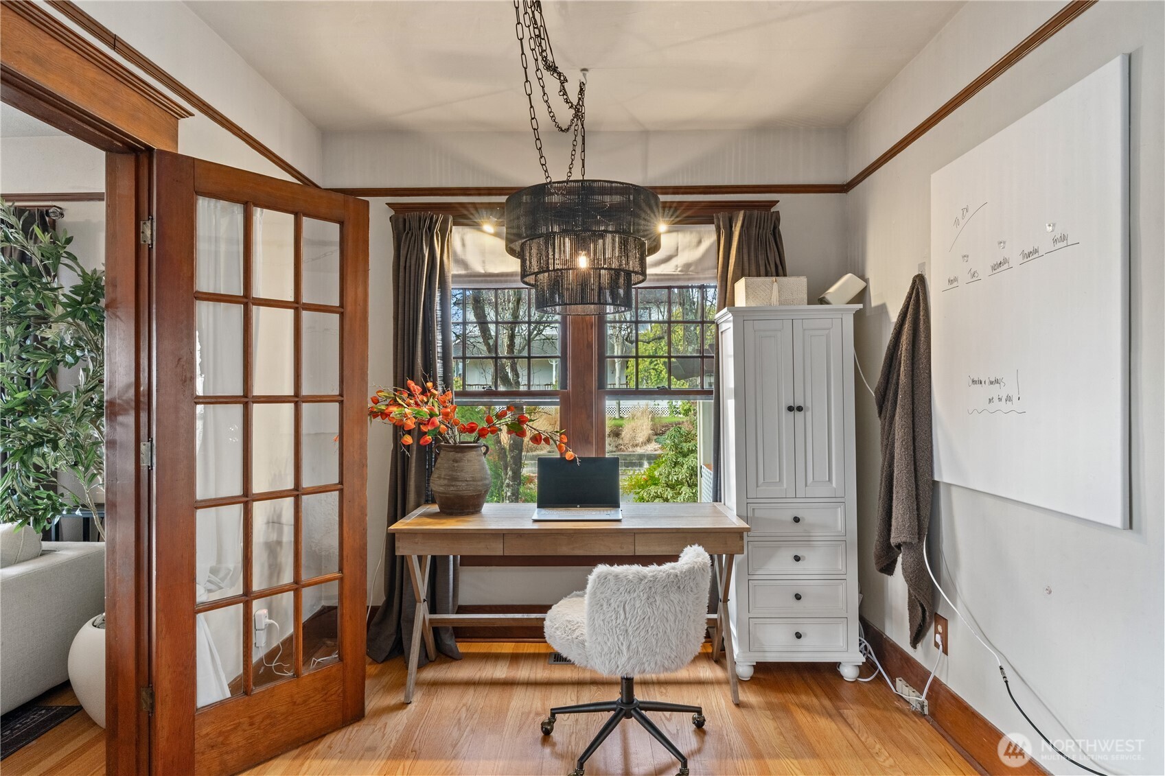 318 W Marcy Avenue Property Photo 6