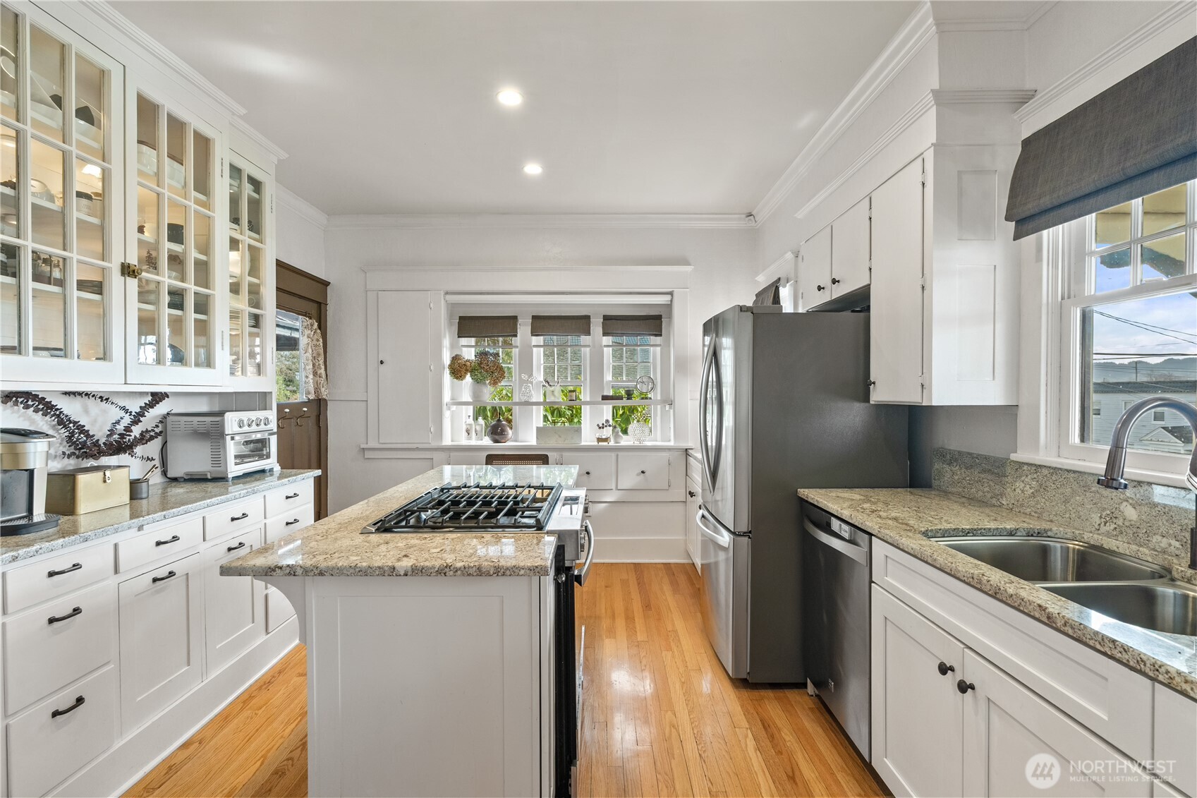 318 W Marcy Avenue Property Photo 10