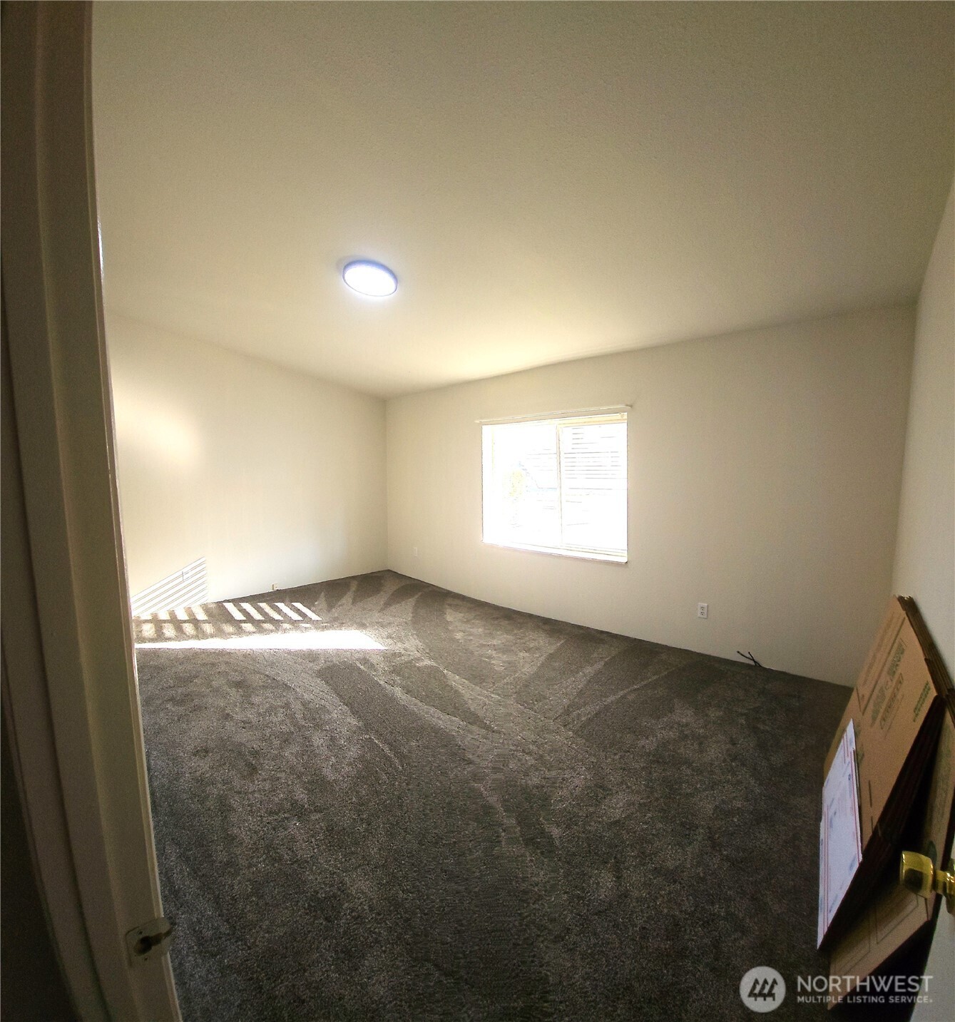 5309 Ne 75th Avenue Property Photo 8