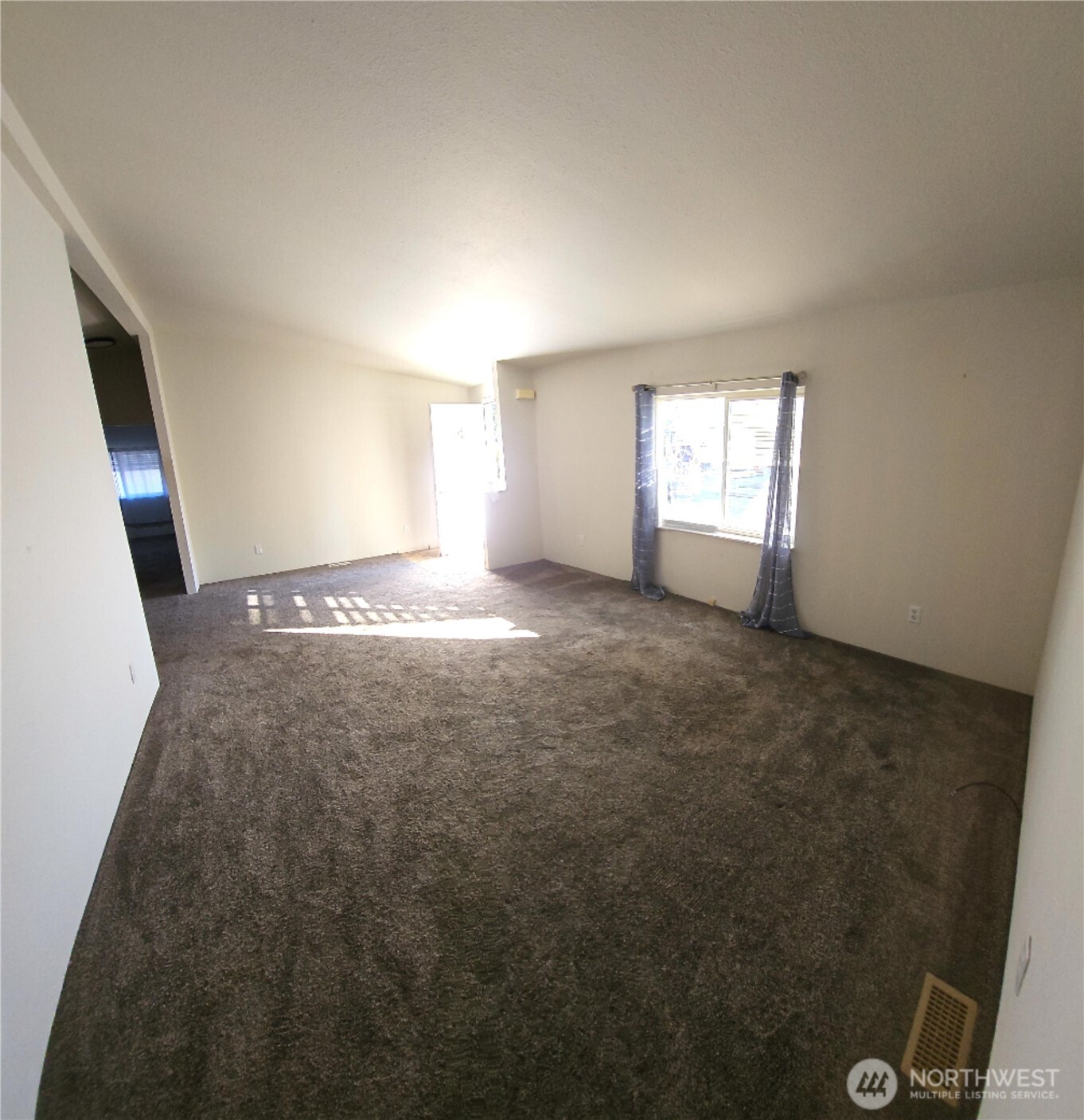 5309 Ne 75th Avenue Property Photo 10