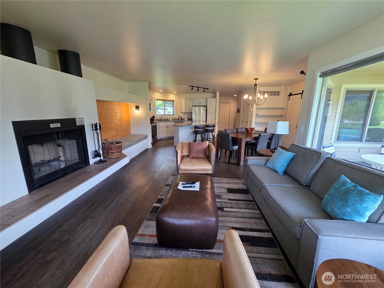 1 Lodge 609-m Property Photo 9