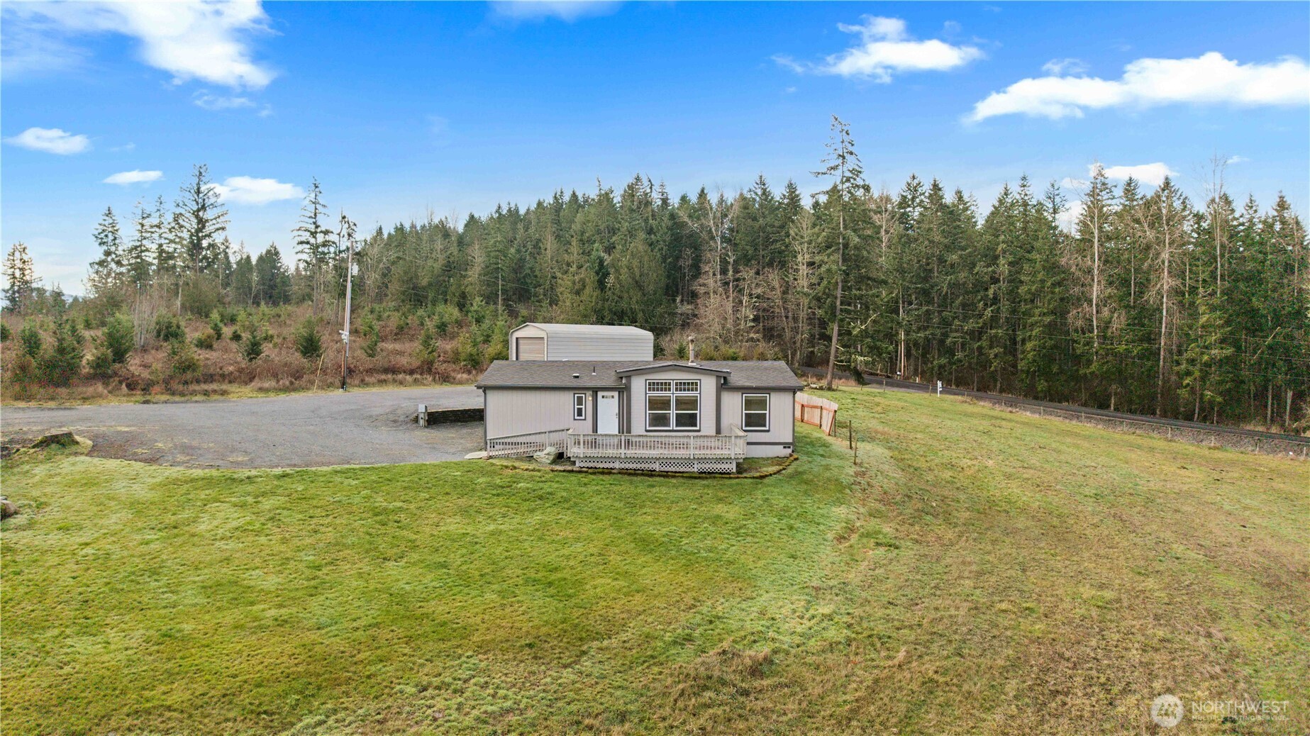 2313 420th Street Property Photo 6