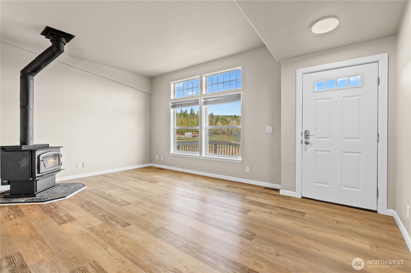 2313 420th Street Property Photo 7