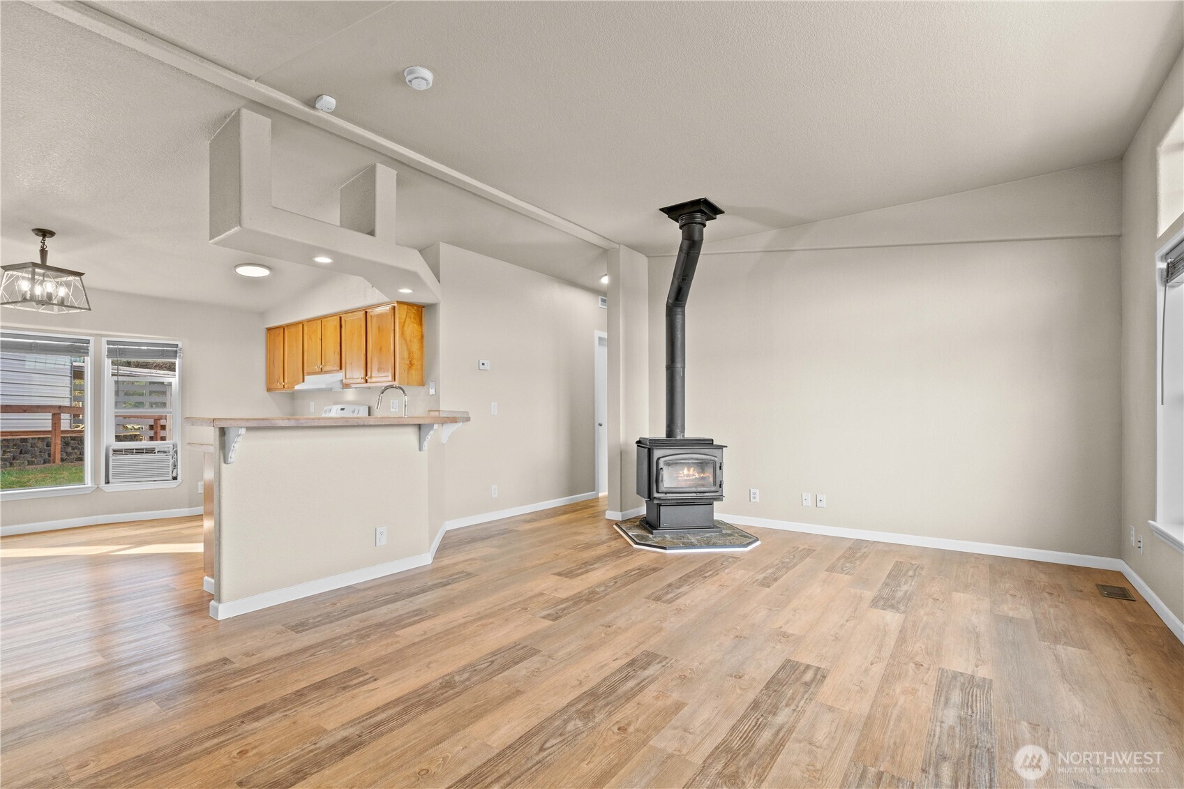 2313 420th Street Property Photo 8