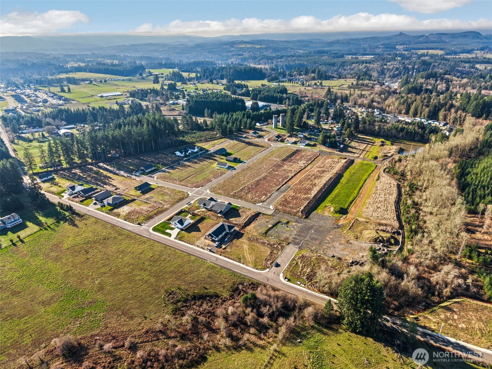 533 Kakela Road Property Photo 4