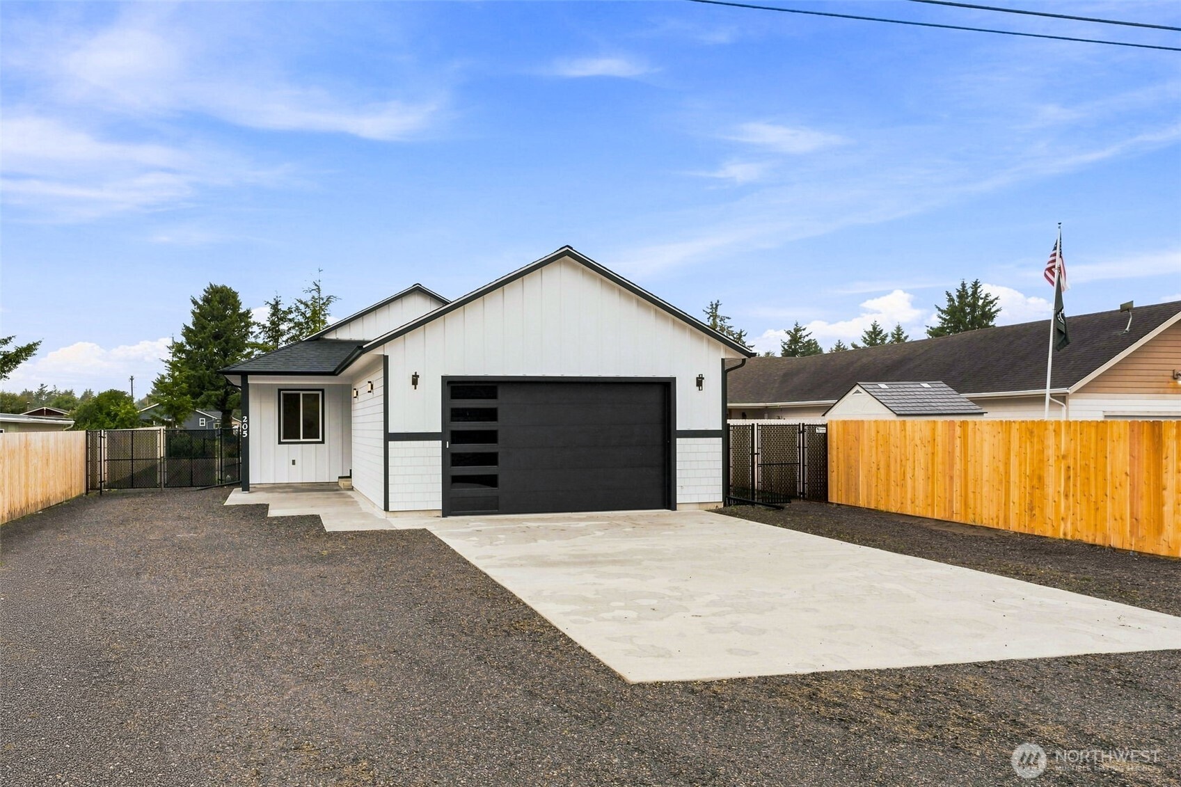 205 Canal Drive Property Photo 3