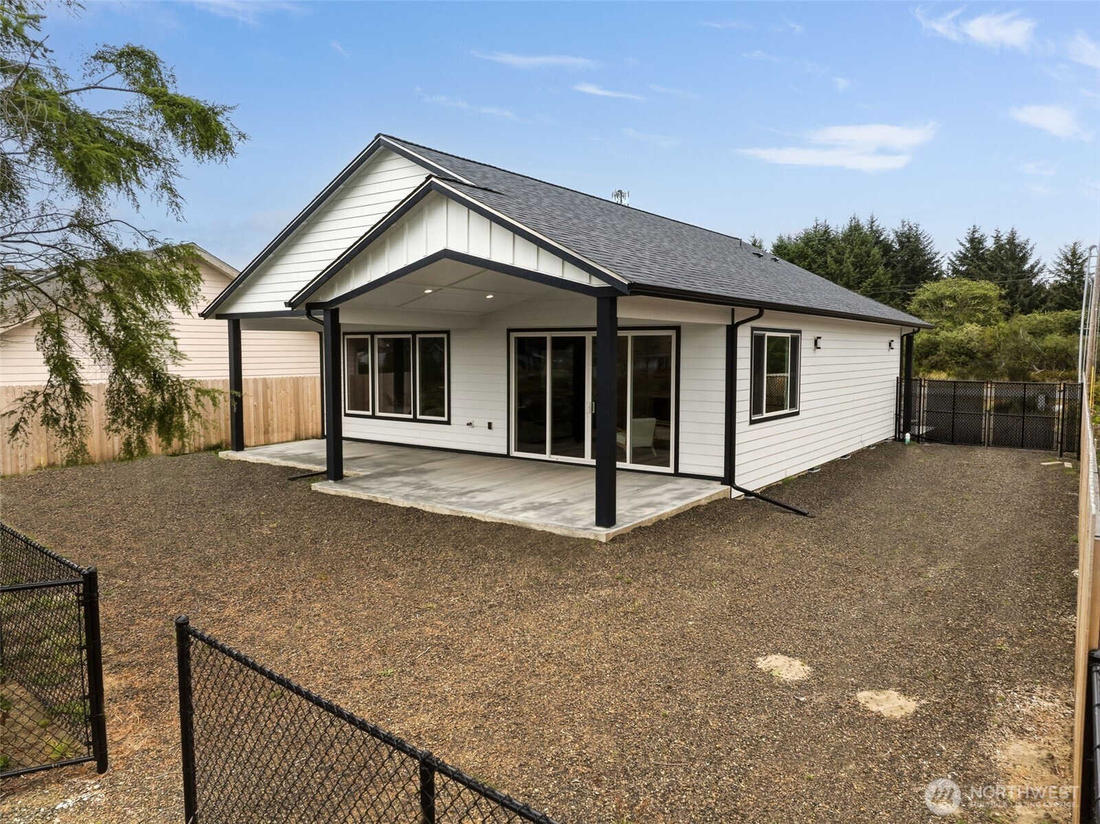 205 Canal Drive Property Photo 4