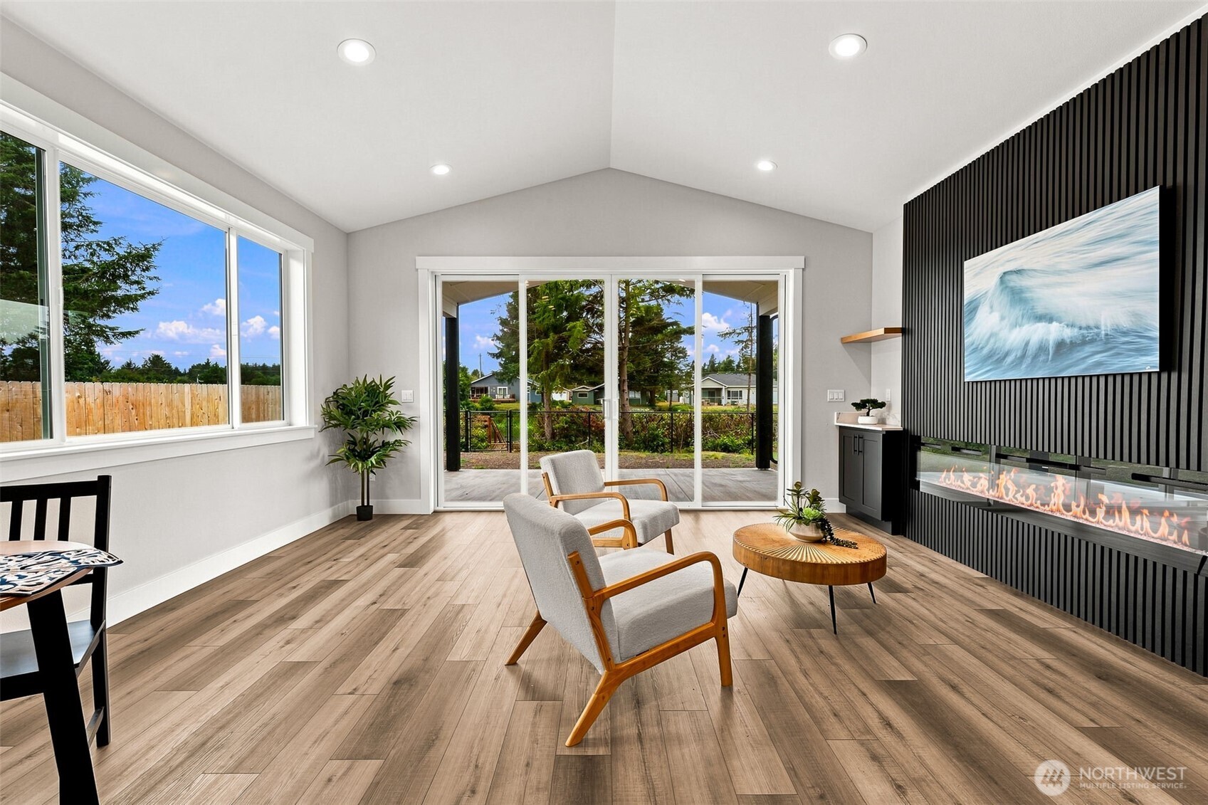 205 Canal Drive Property Photo 12