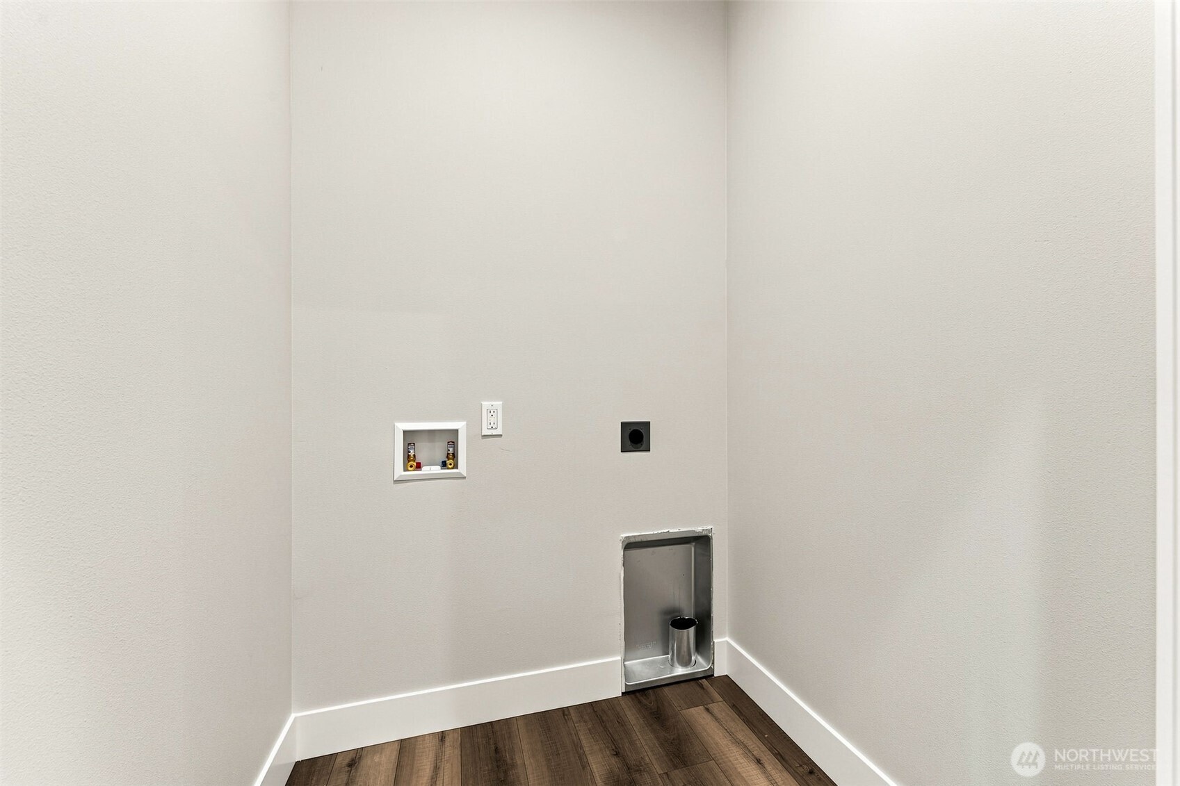 205 Canal Drive Property Photo 29
