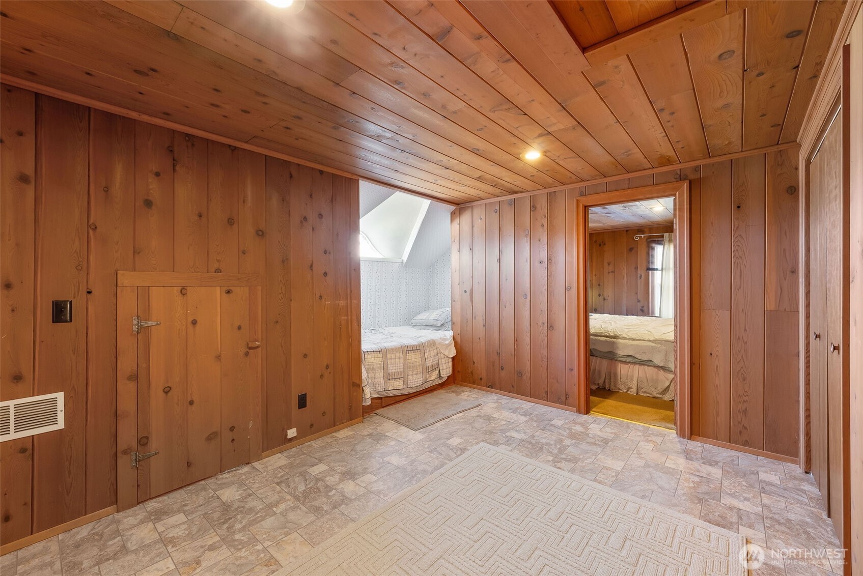 4596 Woodcock Road Property Photo 33
