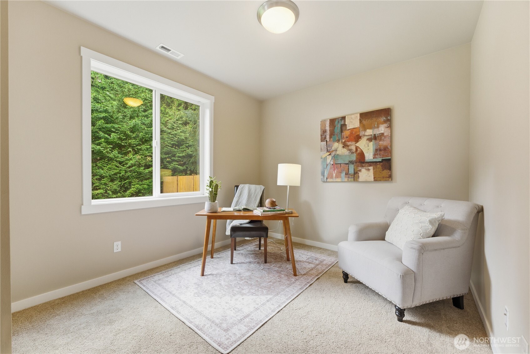 16005 74th Avenue Property Photo 3