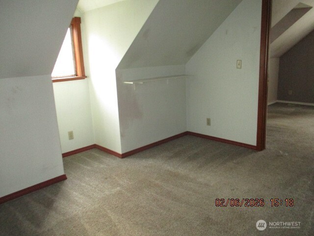 130 W Kinkaid Property Photo 19