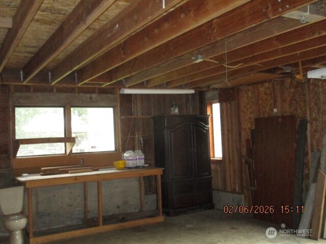 130 W Kinkaid Property Photo 27