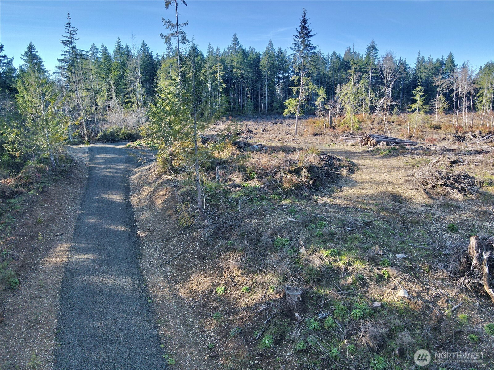 250 E Solbakk Veien Road Property Photo 9