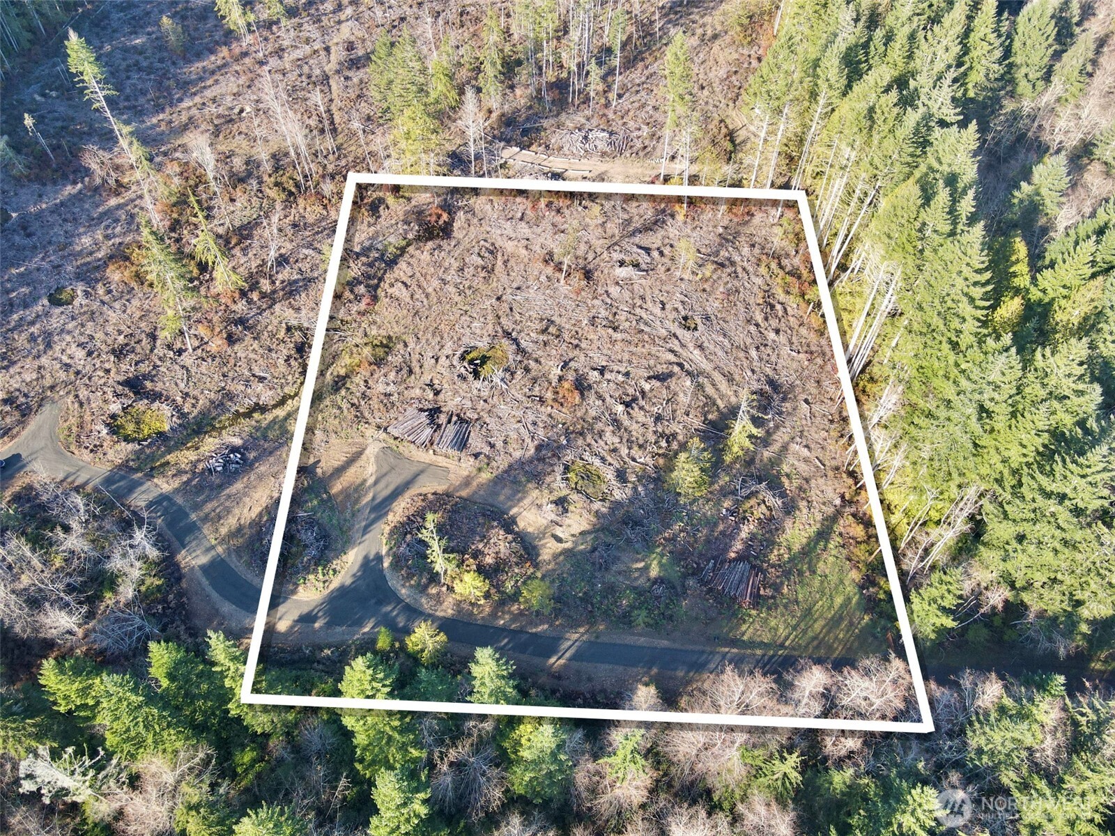 250 E Solbakk Veien Road Property Photo 15