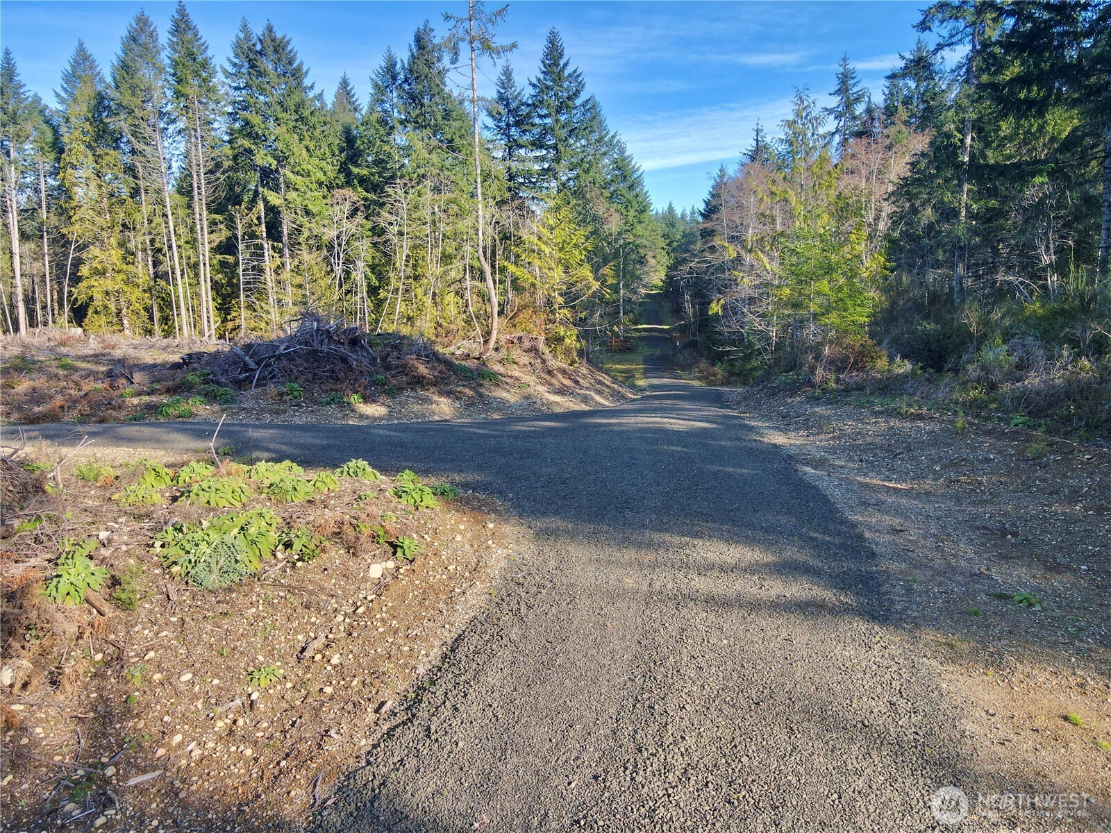 250 E Solbakk Veien Road Property Photo 16
