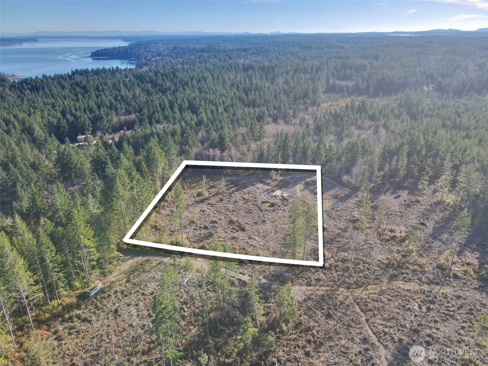 250 E Solbakk Veien Road Property Photo 21
