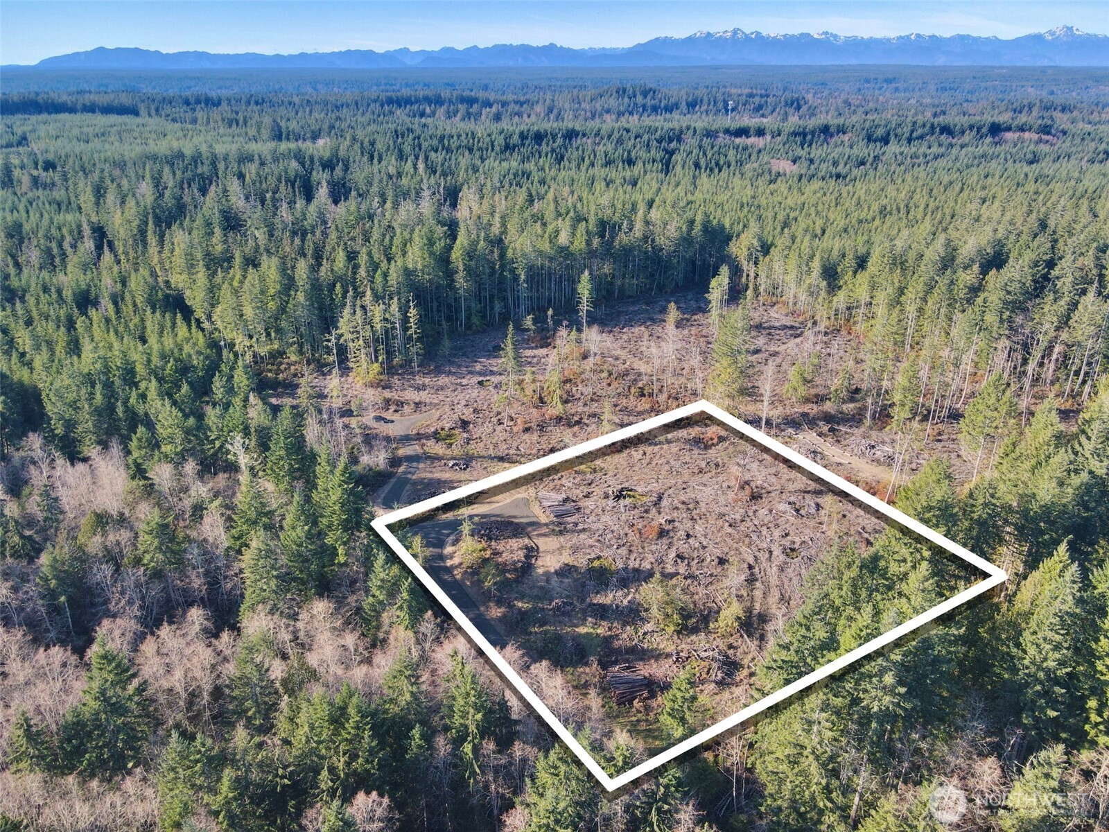 250 E Solbakk Veien Road Property Photo 22