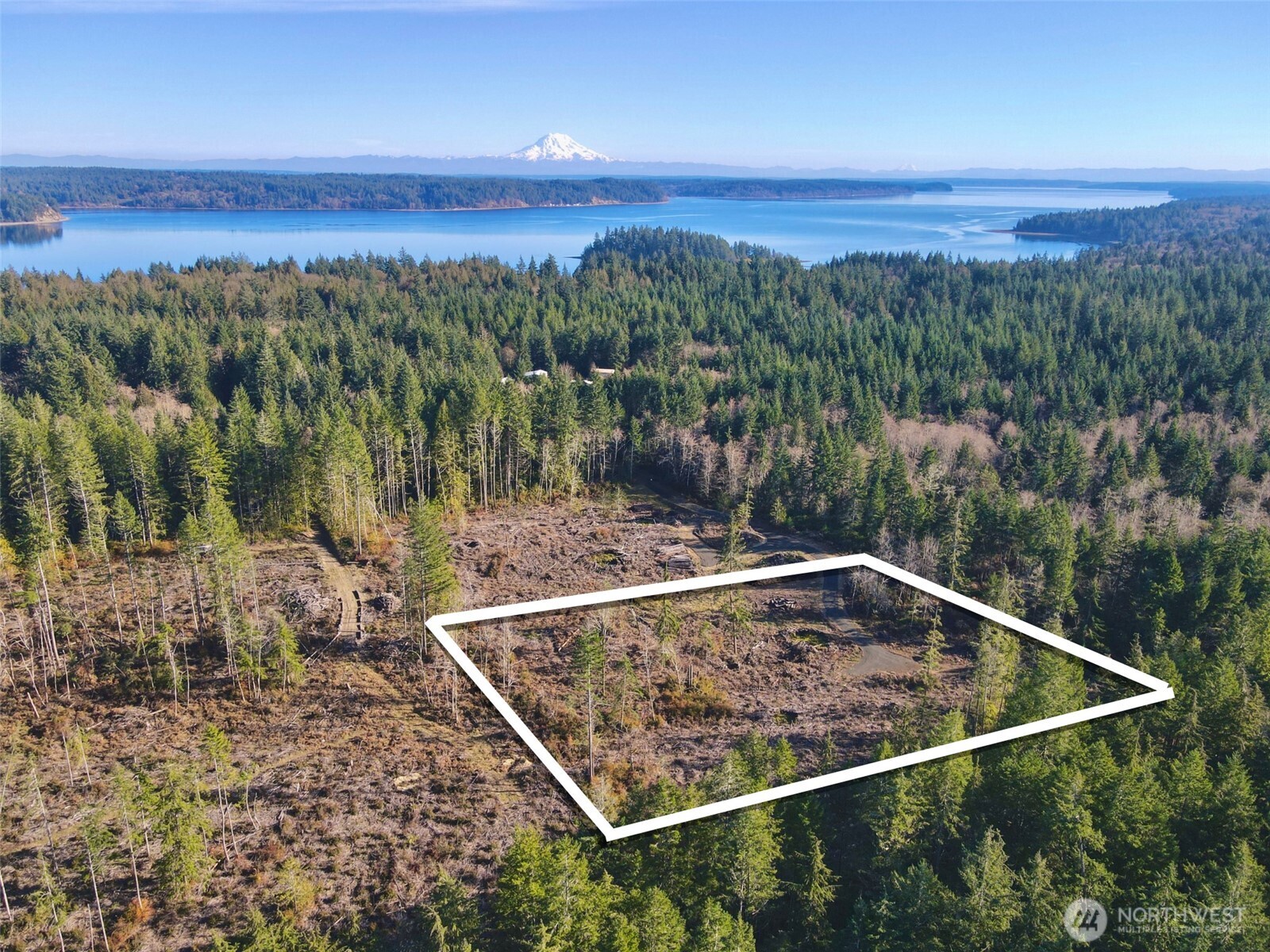 260 E Solbakk Veien Road Property Photo 2
