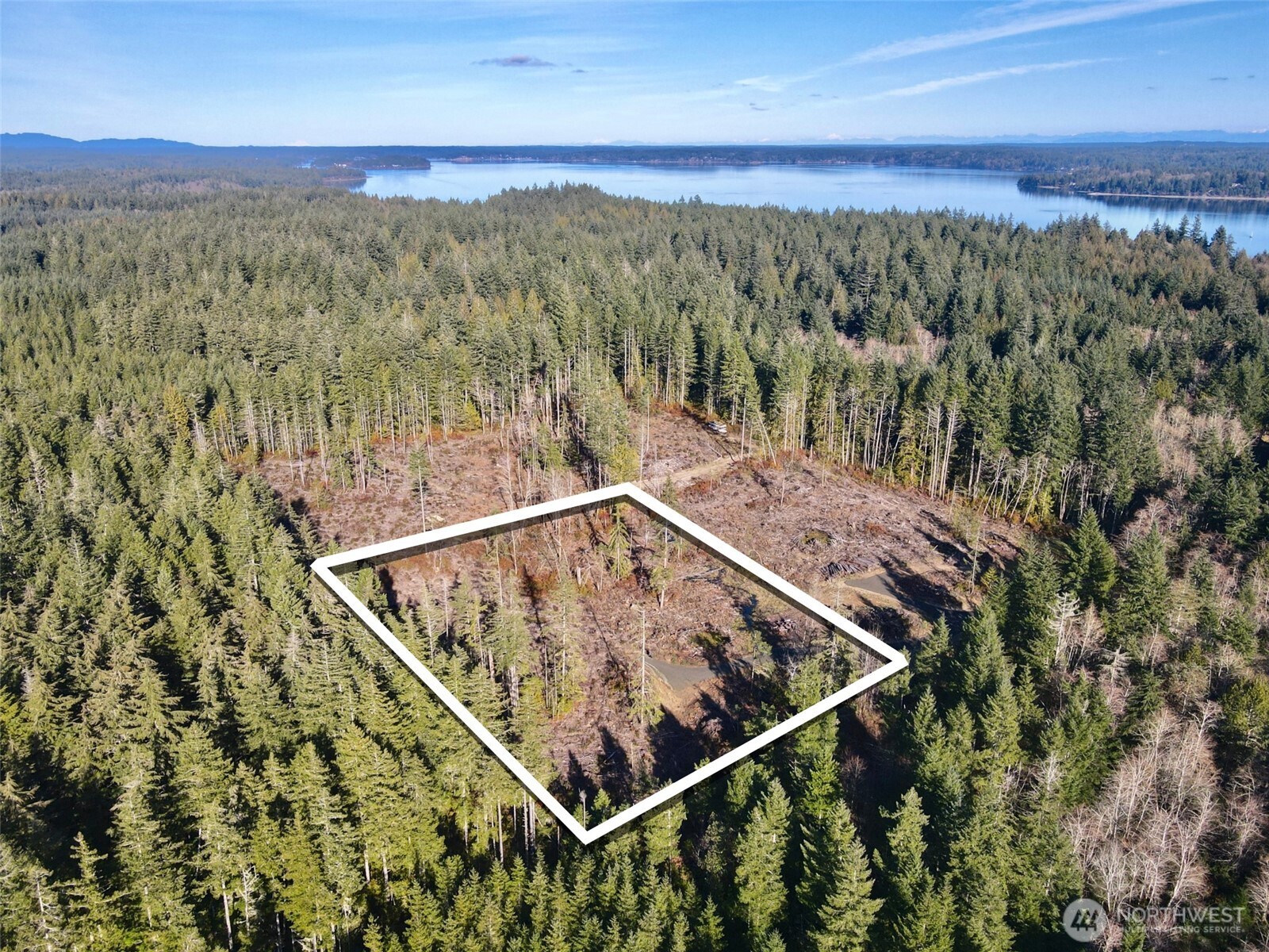 260 E Solbakk Veien Road Property Photo 7
