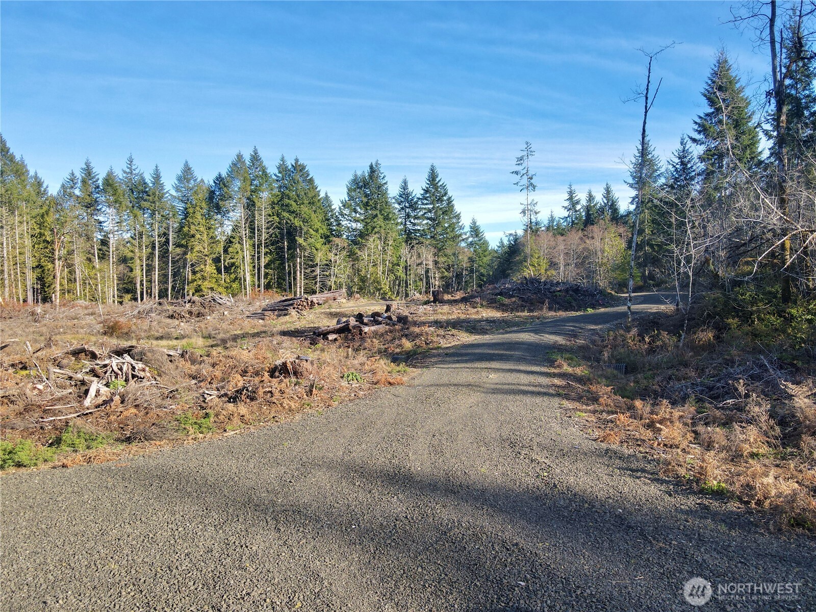 260 E Solbakk Veien Road Property Photo 9