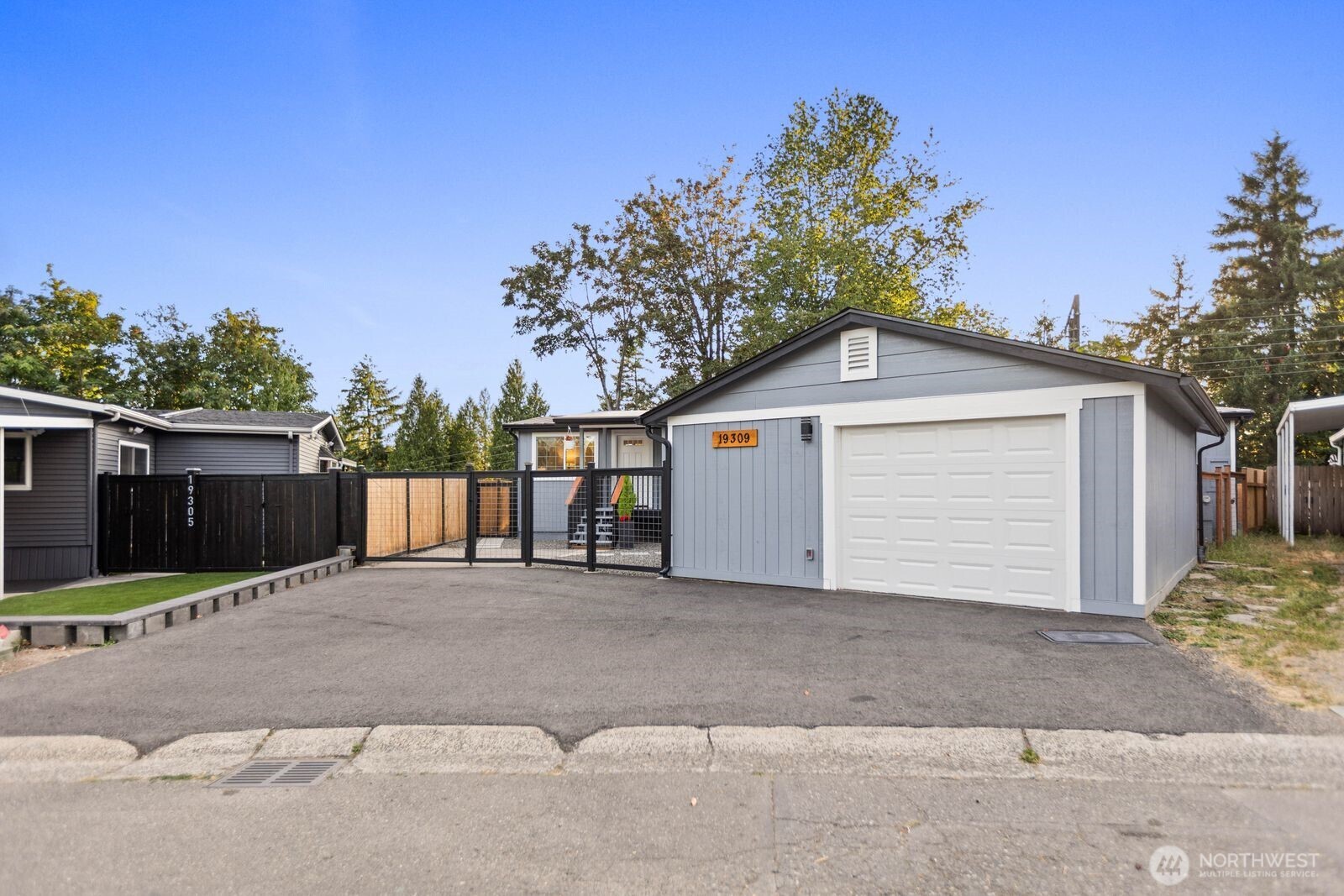 19309 127th Avenue Property Photo 1