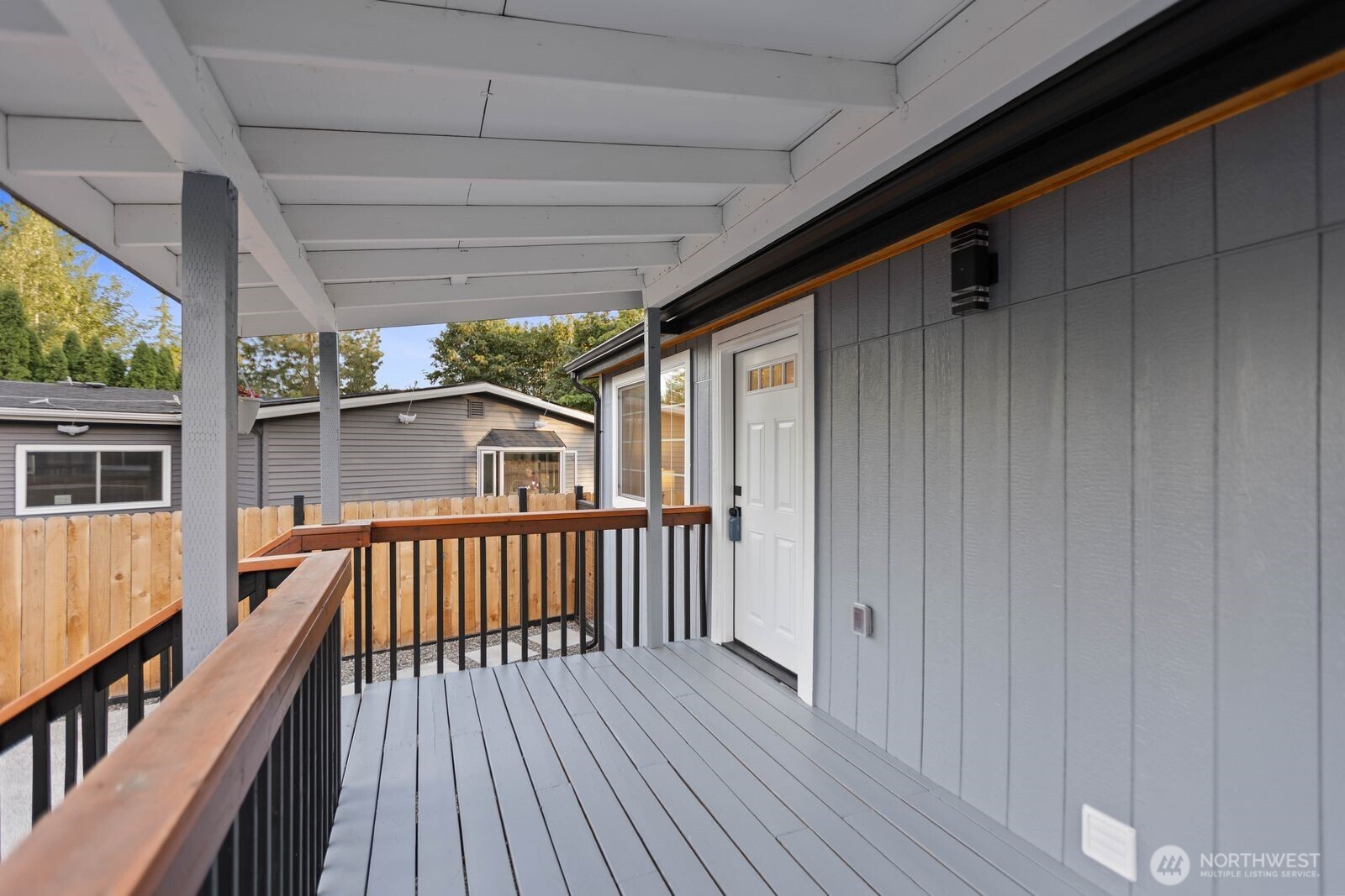 19309 127th Avenue Property Photo 3