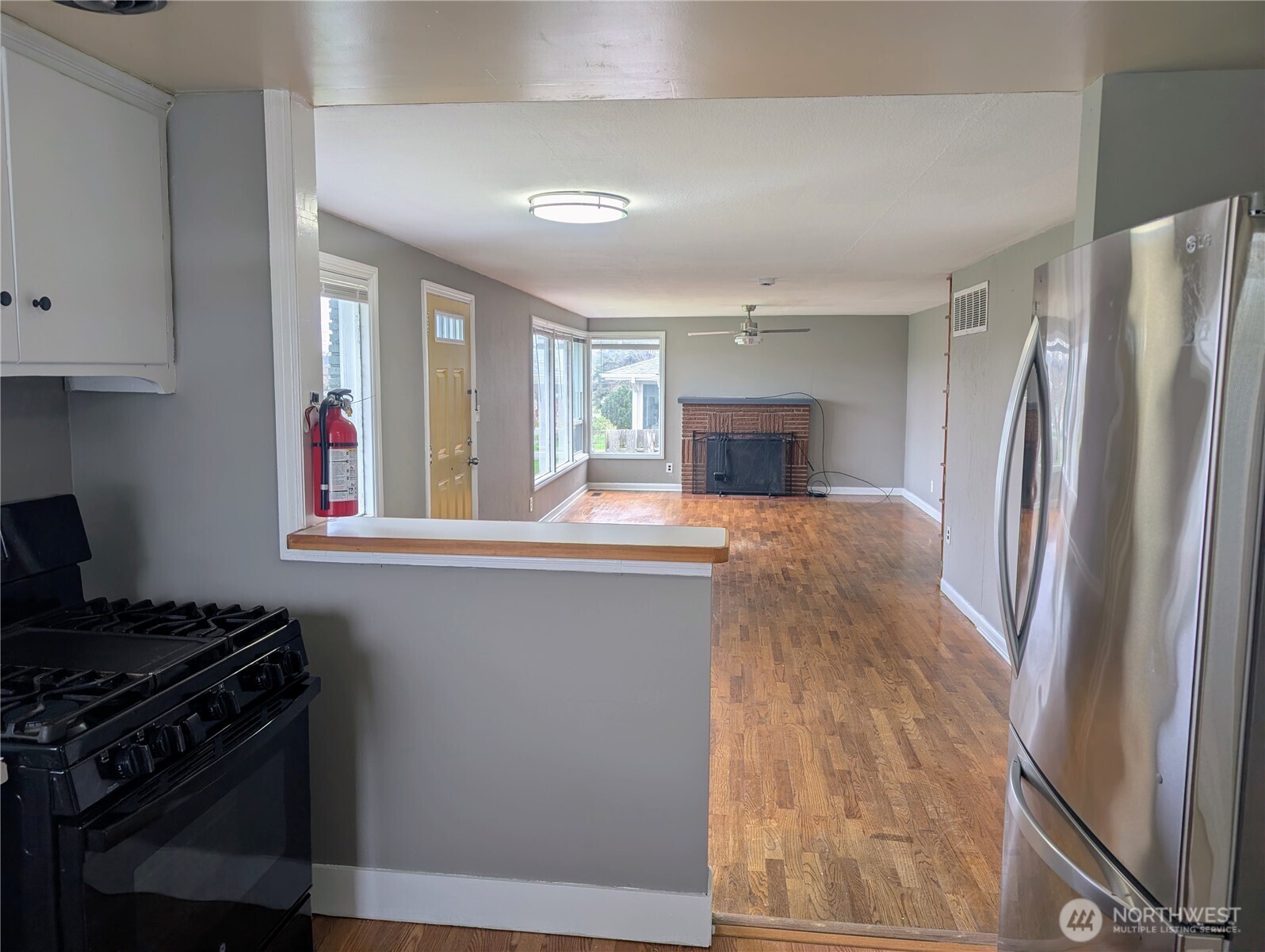 1740 Se 6th Street Property Photo 11