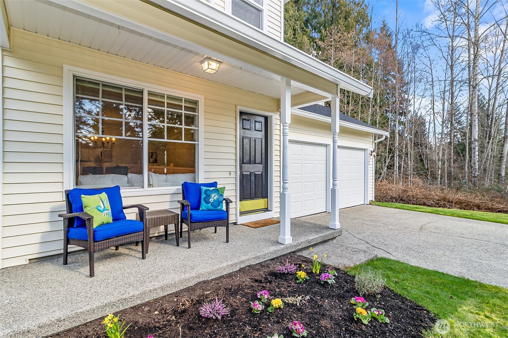 4921 147th Place Property Photo 2