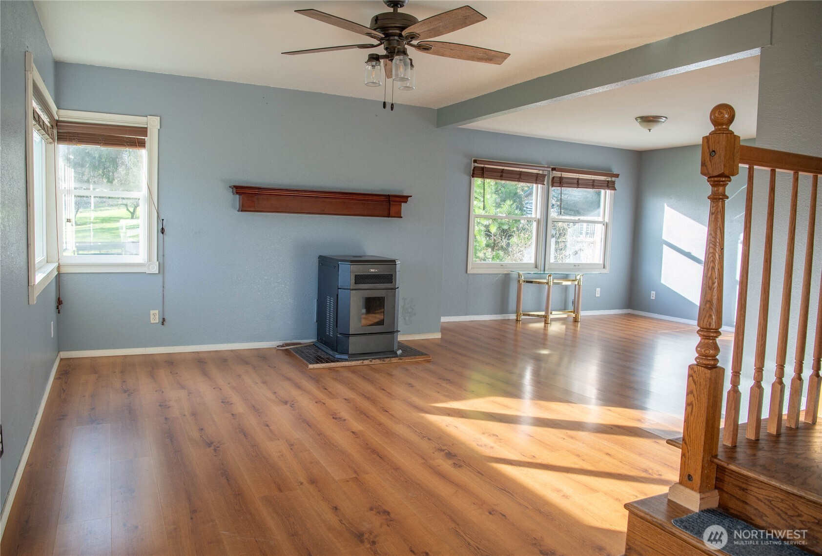 6720 Central Park Drive Property Photo 5