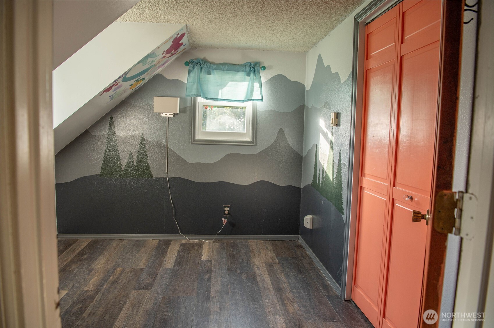 6720 Central Park Drive Property Photo 12