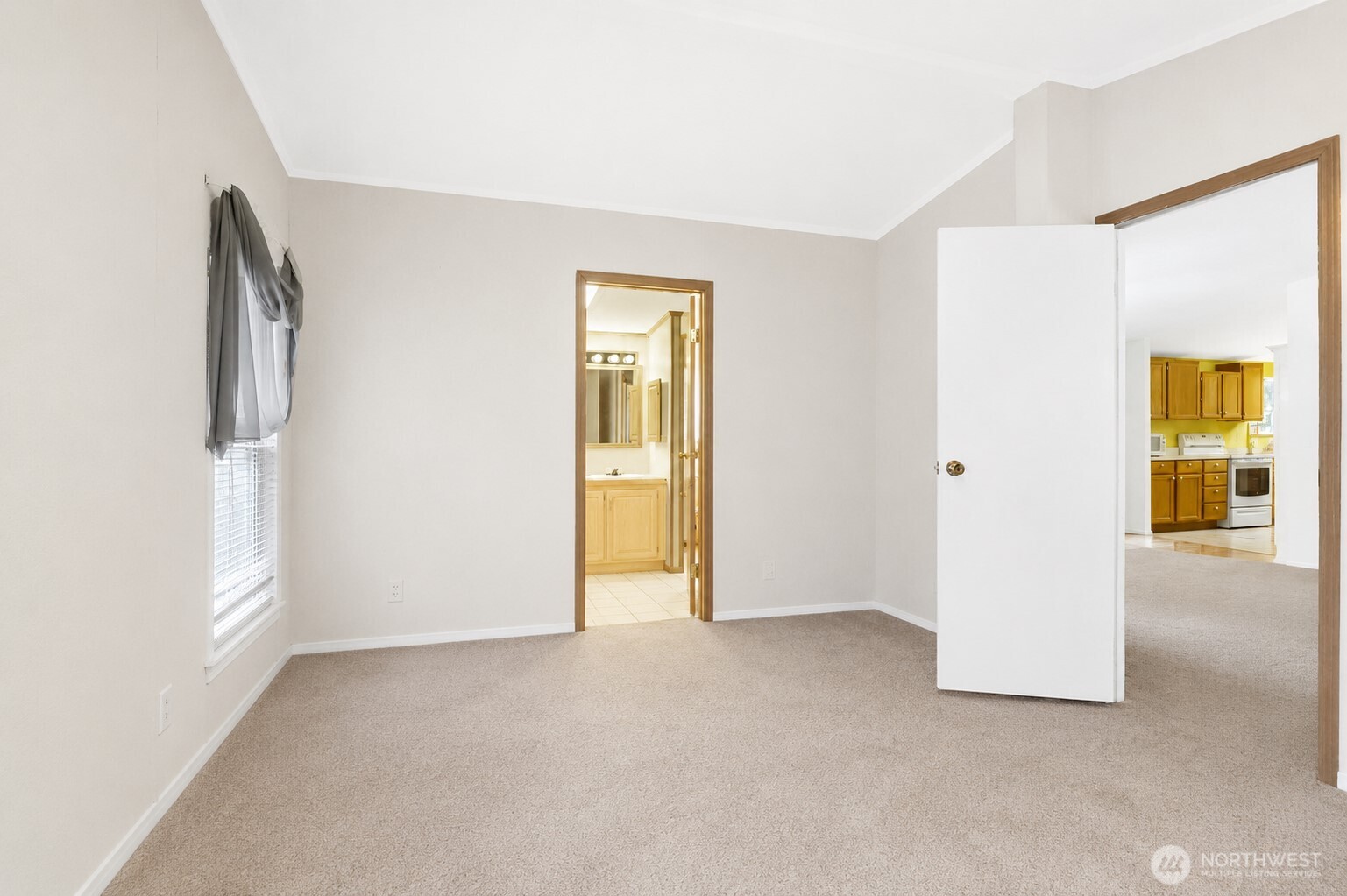 3431 Firouzi Drive Property Photo 14
