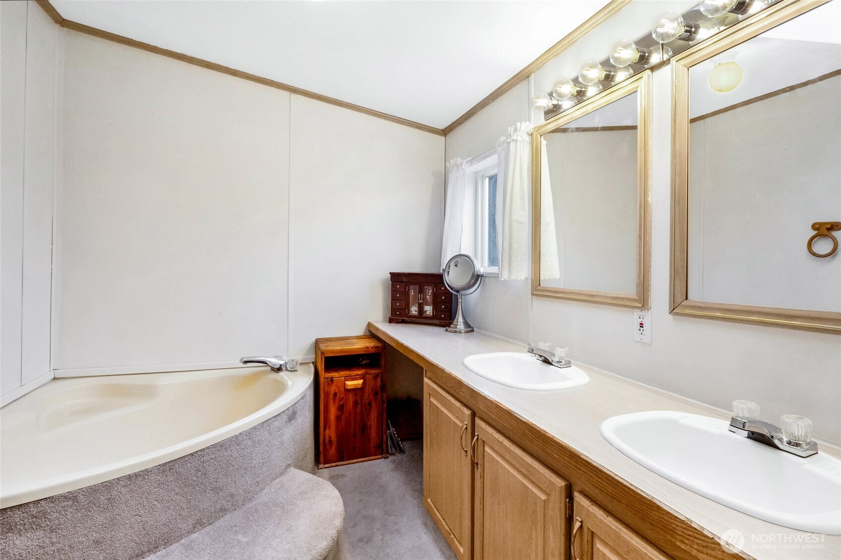 3431 Firouzi Drive Property Photo 16