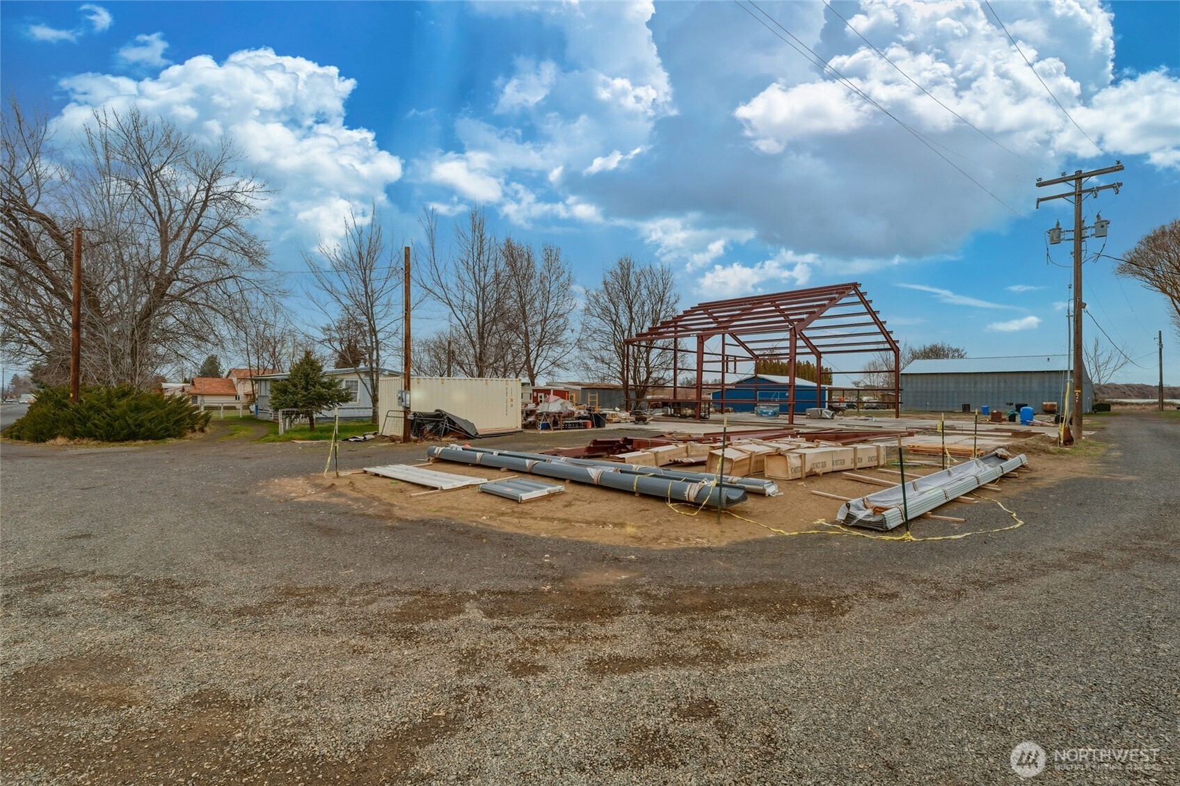 85527 Highway 339 Property Photo 5