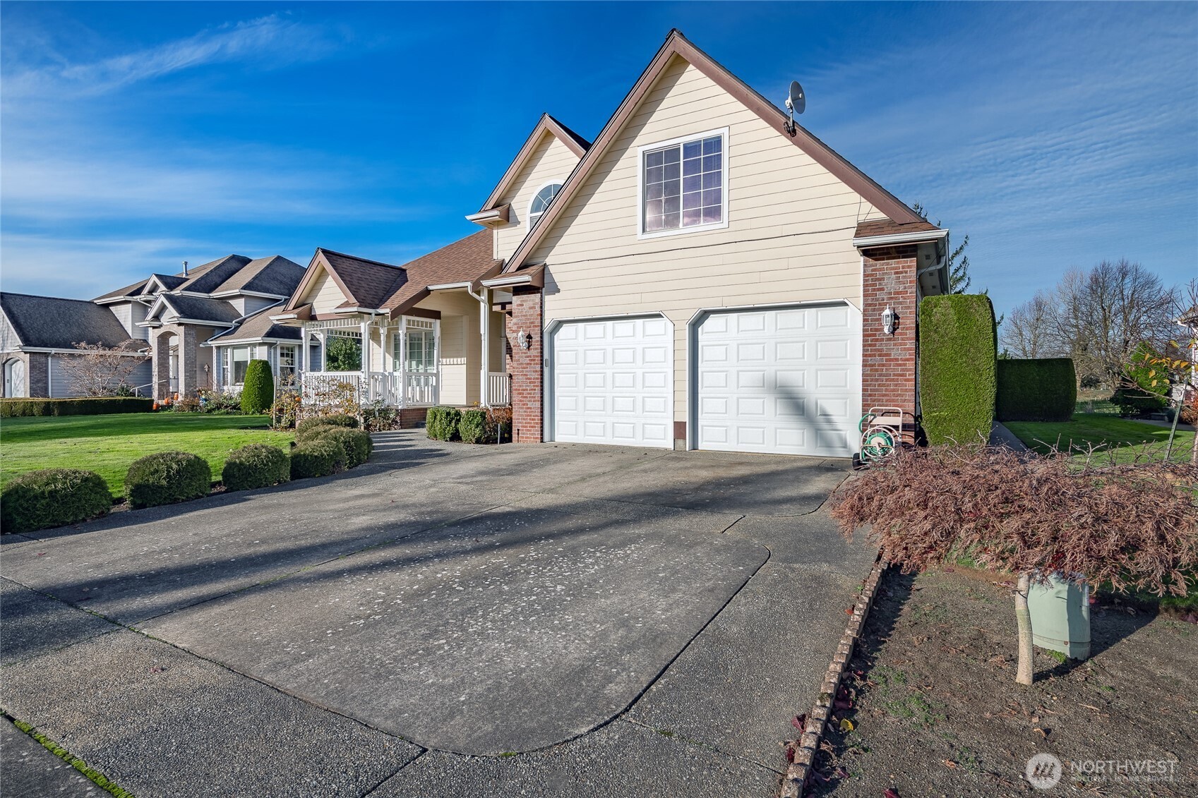 600 Sunrise Drive Property Photo 3